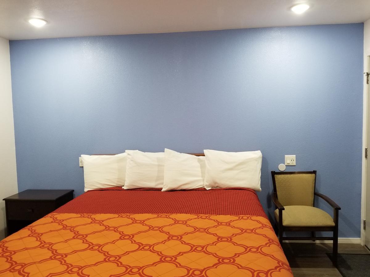Travis Lodge Motel 16 オークランド エクステリア 写真